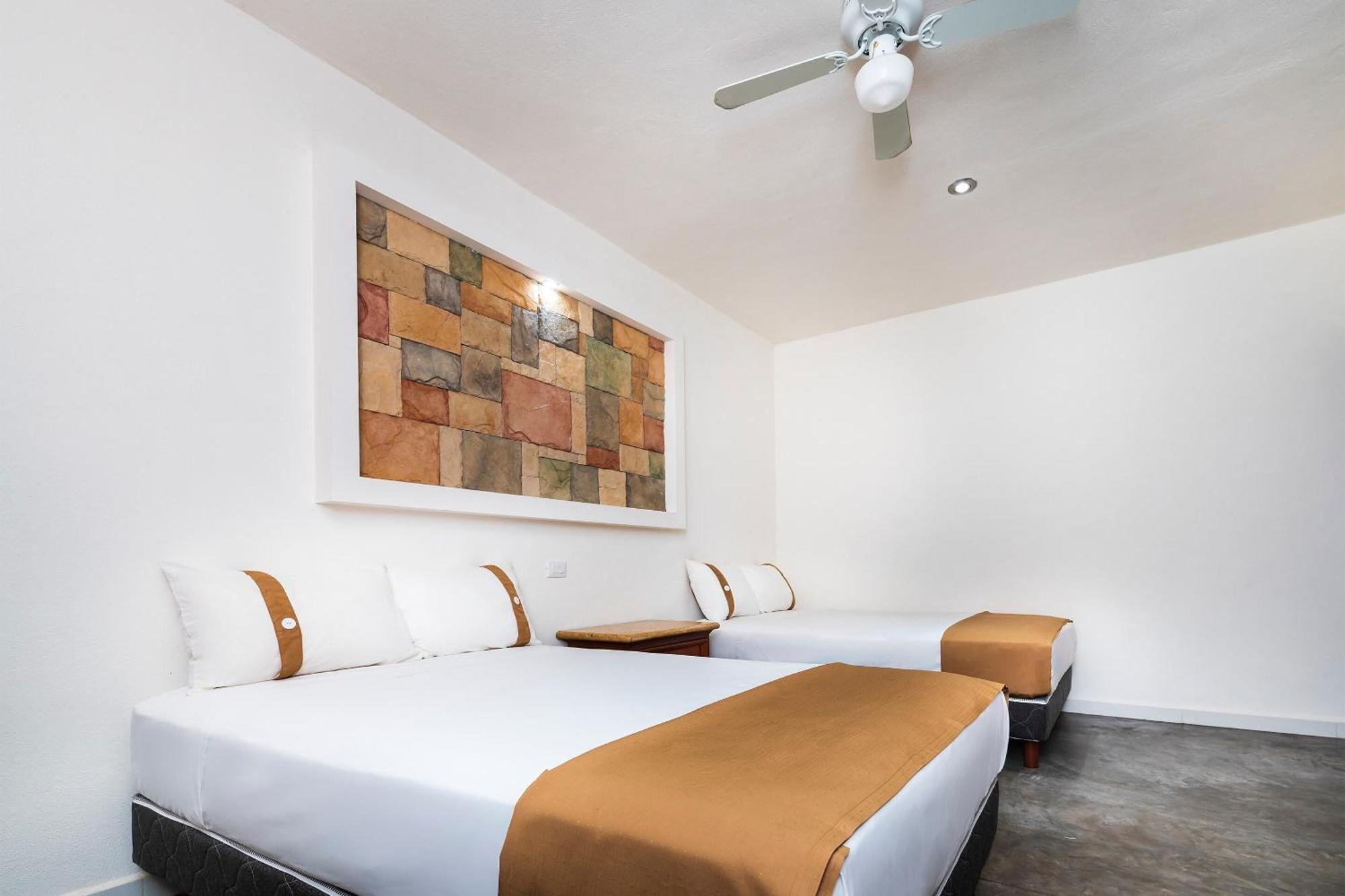 Capital O Hotel Joyma Suites, San Luis 산루이스포토시주 외부 사진